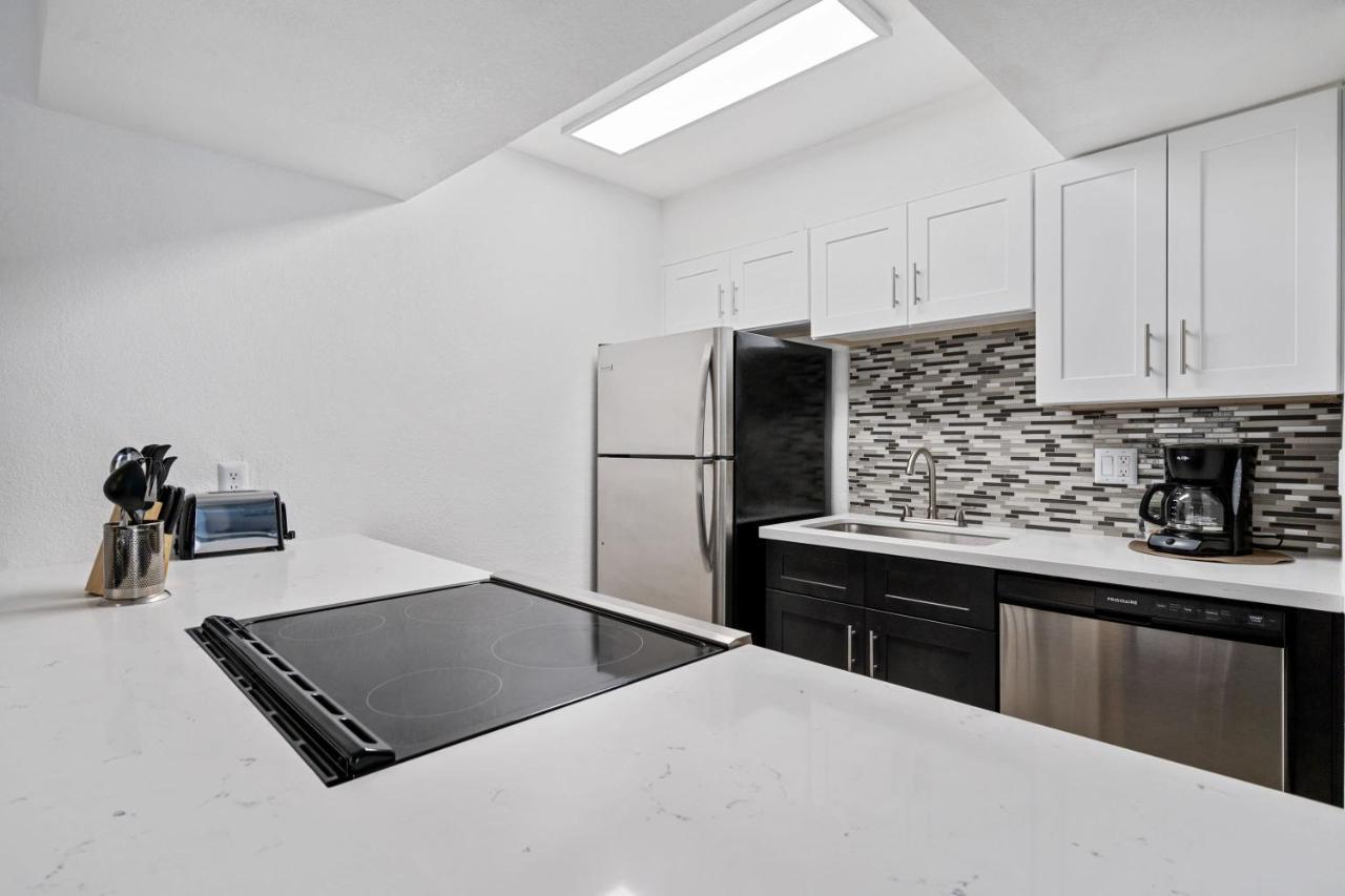 Newly Renovated 2Br Apartment W Pool By Stay Gia Φοίνιξ Εξωτερικό φωτογραφία