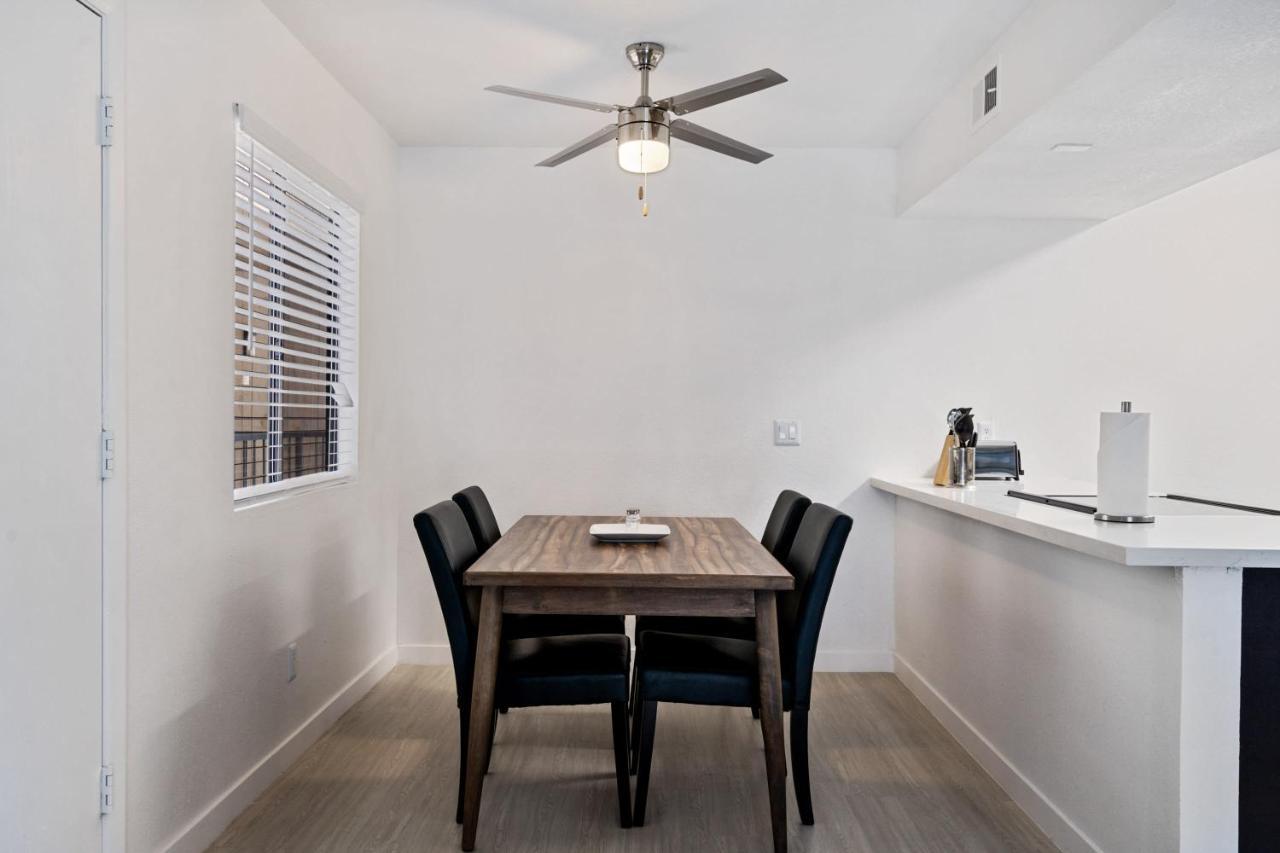 Newly Renovated 2Br Apartment W Pool By Stay Gia Φοίνιξ Εξωτερικό φωτογραφία
